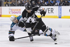 Alec Martinez, LA Kings agree on 6-year deal