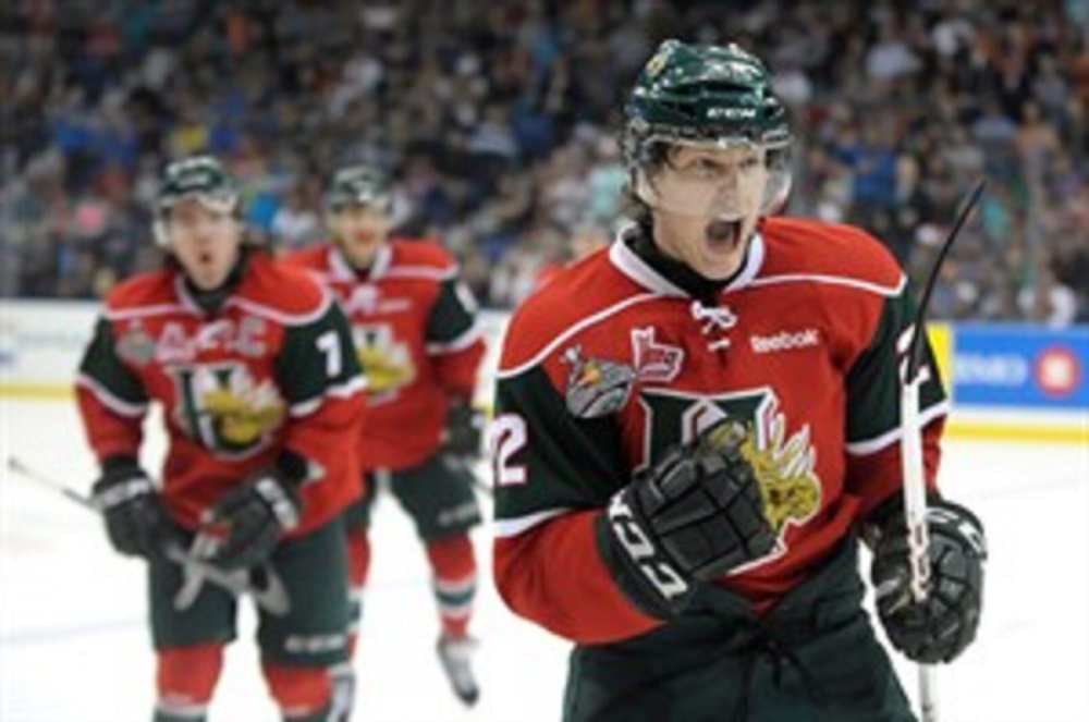 Mooseheads retire Nathan Mackinnon's number