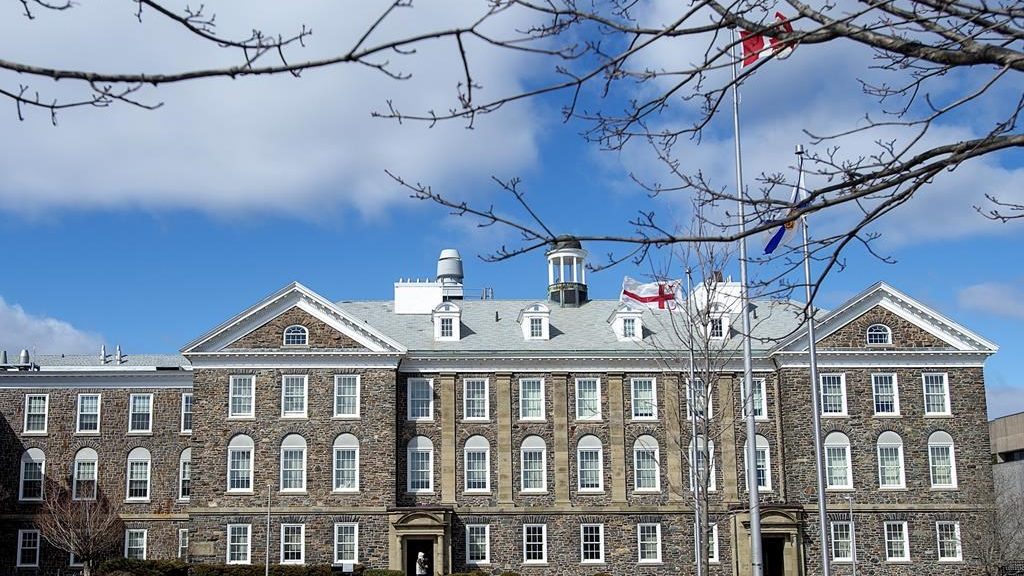 Atlantic Canadian students carry the highest debt in the country: Statistics Canada