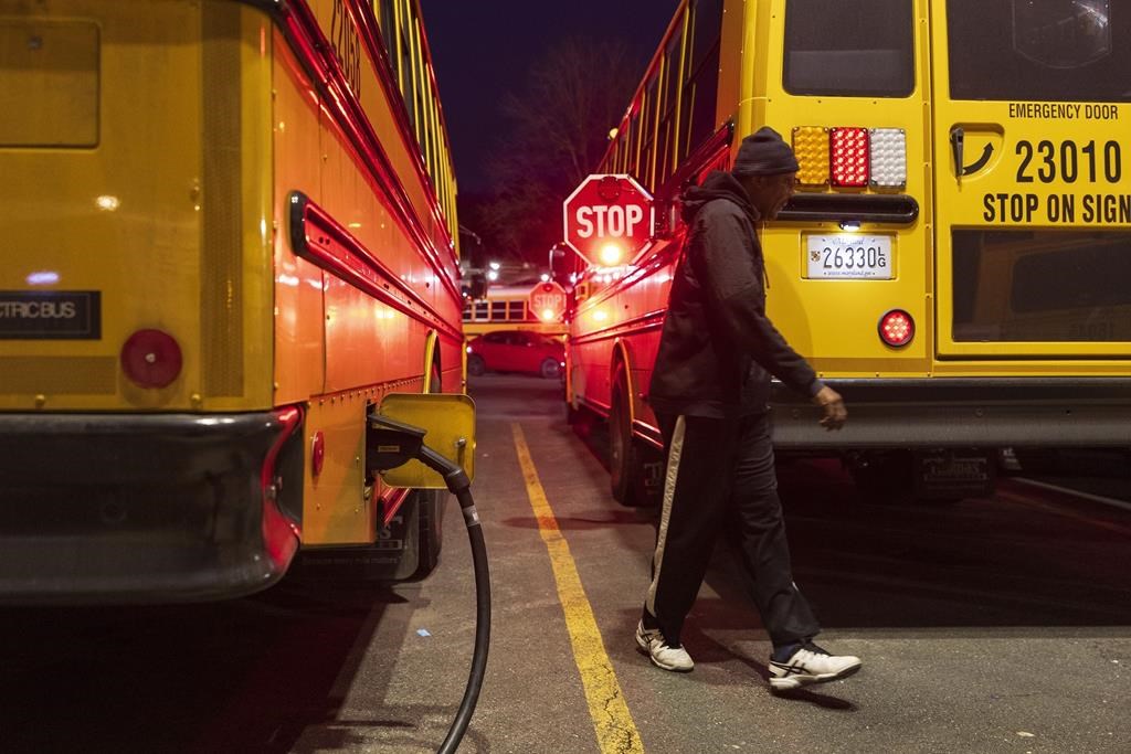 Electric school buses finally make headway, but hurdles still stand