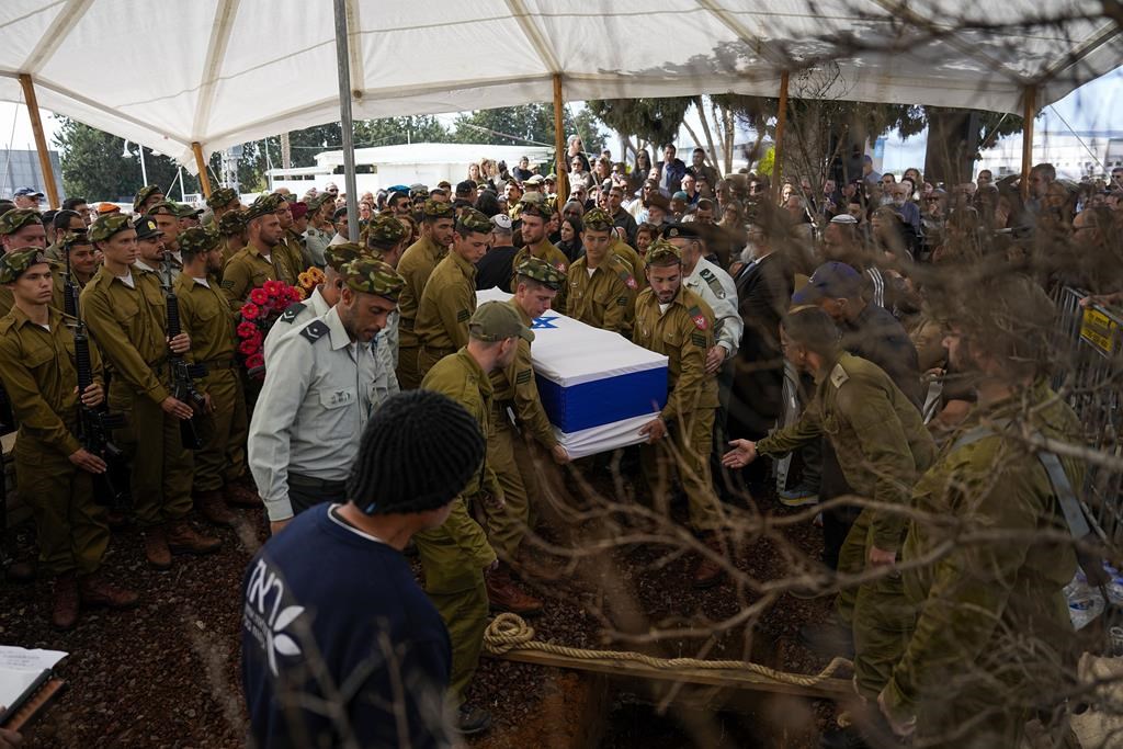 Rival of Netanyahu visits US, signaling wider cracks in Israel’s wartime leadership