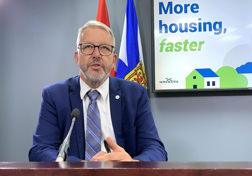 Nova Scotia announces more modular housing for health workers