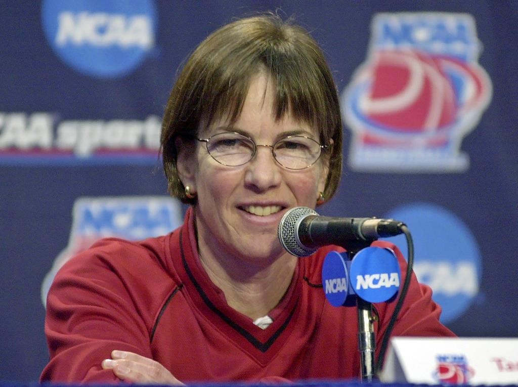 Tara VanDerveer retires as Stanford women's hoops coach after setting ...