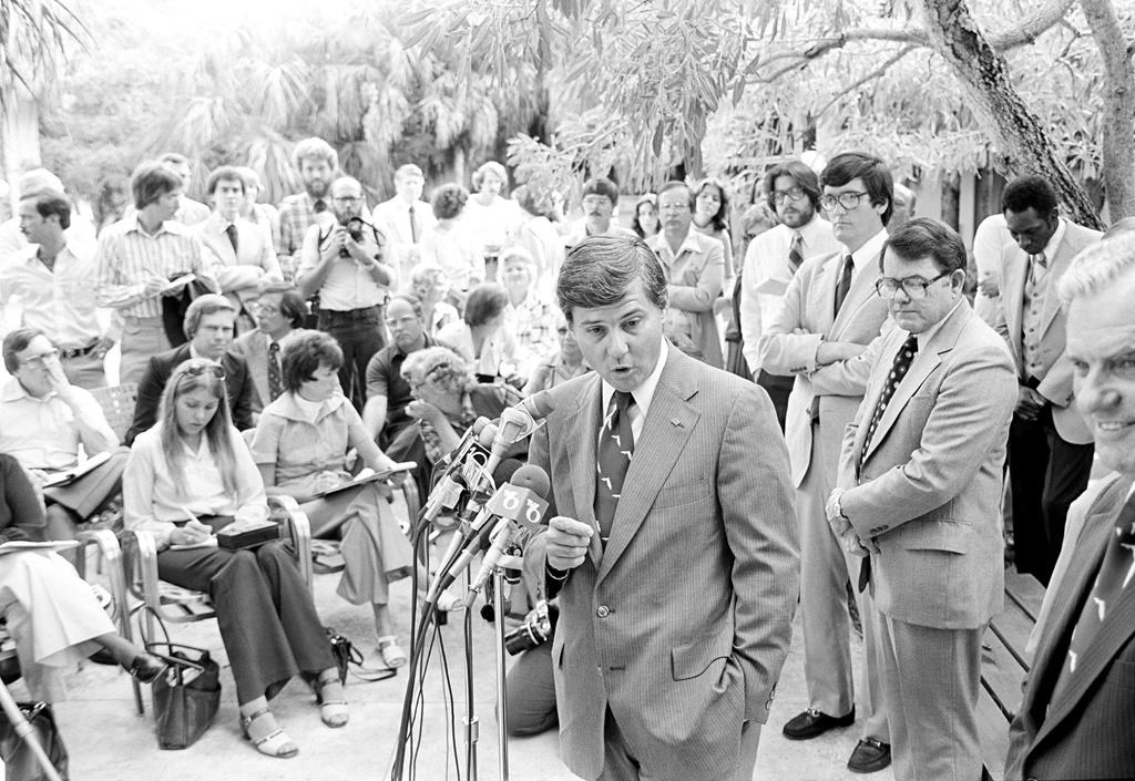 Bob Graham, ex-US senator and Florida governor, dies at 87