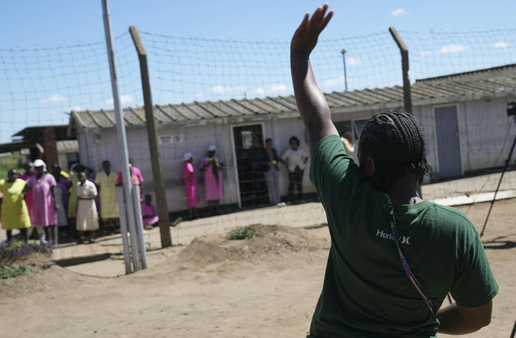 Zimbabwe frees prisoners, including those sentenced to death, in an independence day amnesty