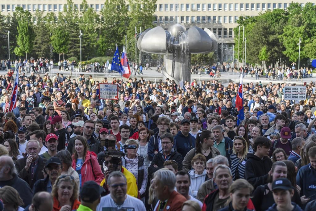 Thousands rally in Slovakia to protest a controversial overhaul of public broadcasting