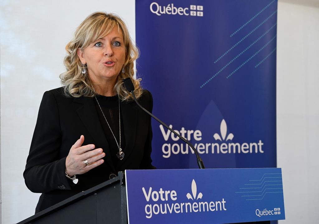 Quebec media say new bill to protect politicians is excessive, harms free speech
