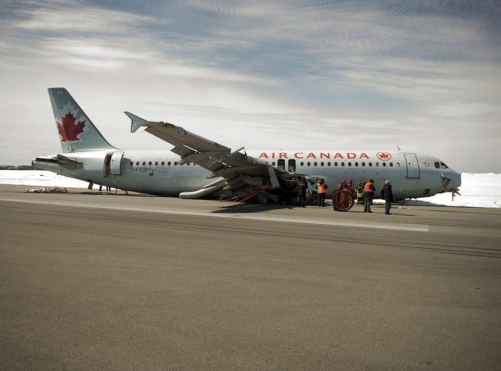 2026 trial date set for class-action lawsuit over Air Canada crash landing in 2015
