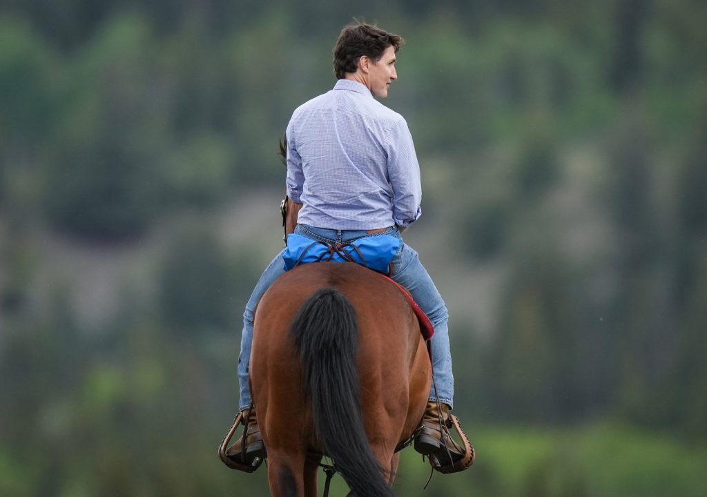'Get back on the horse': Liberal ministers stand by their man after byelection loss