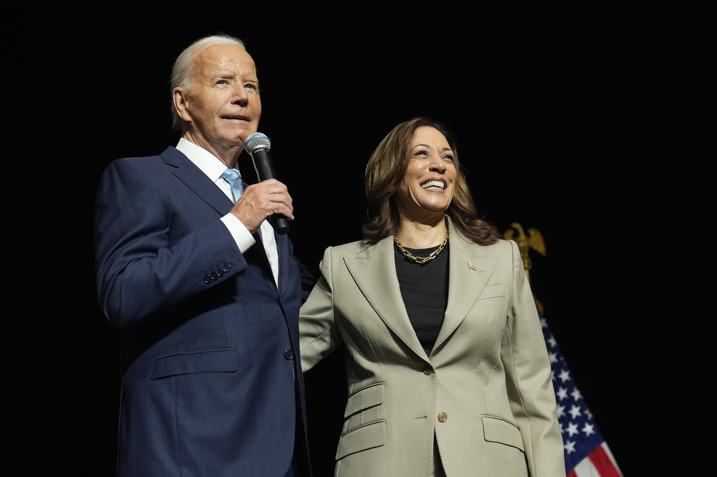 A few days before the party convention, the Democrats have not yet updated their party platform to replace Biden with Harris