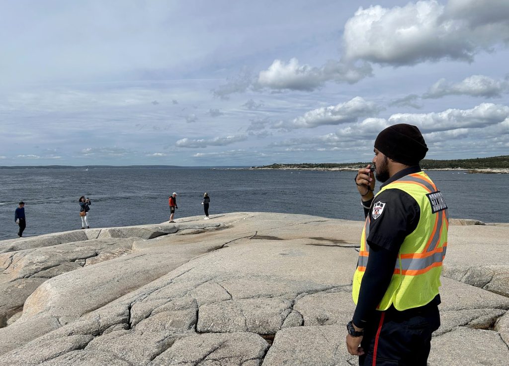 Peggy's Cove guardians keep visitors safe at beautiful but deadly N.S. tourist site