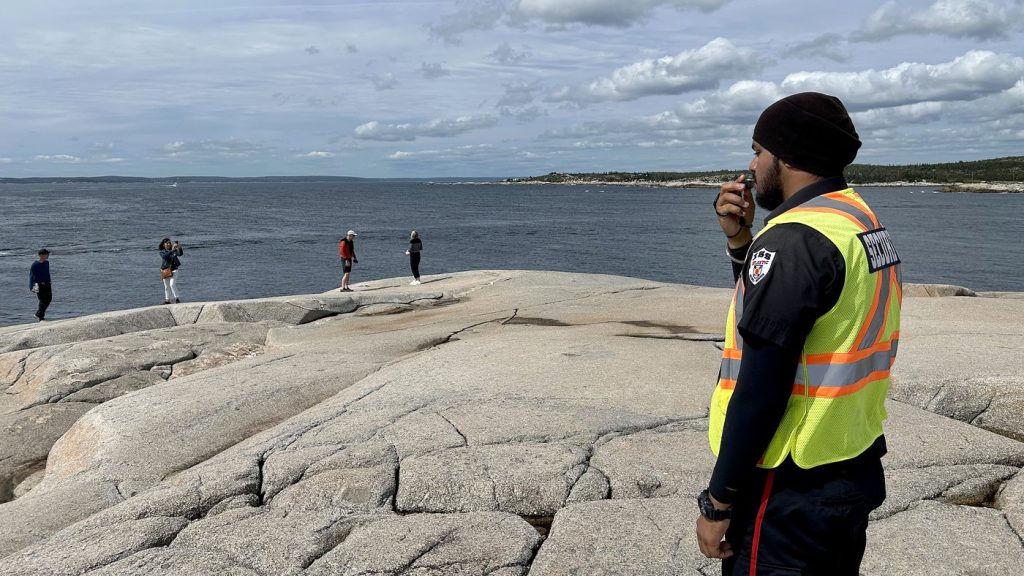 Brave patrollers safeguard iconic Peggy's Cove from treacherous waves