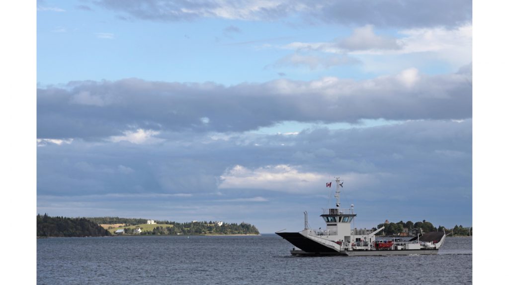 Lunenberg County's LaHave cable ferry out of service temporarily