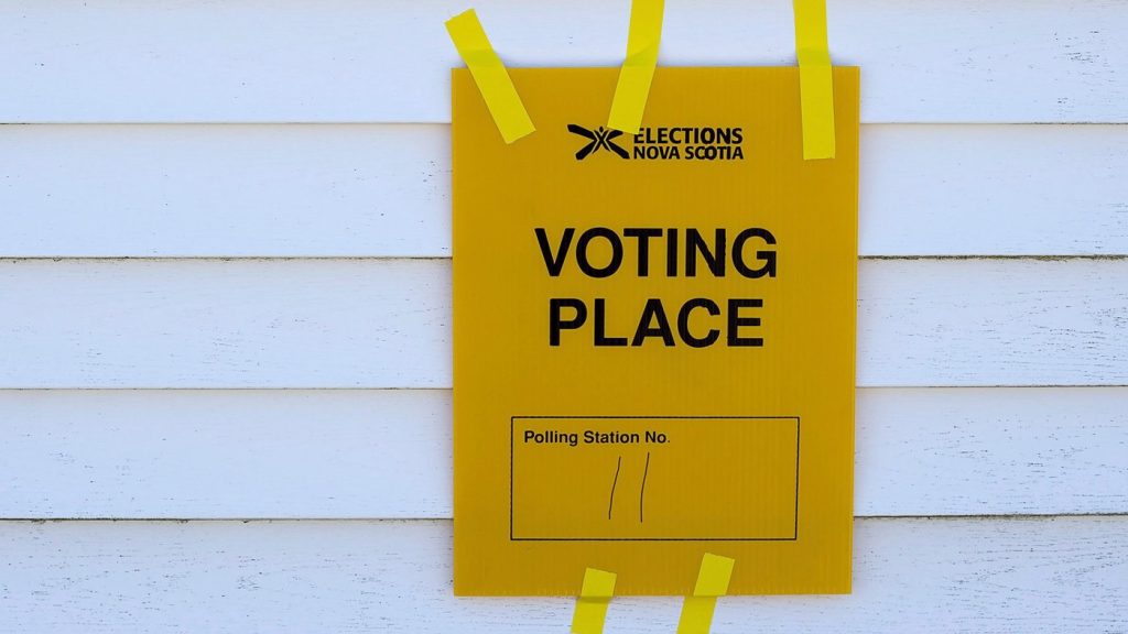 Three tight races as counting continues in Halifax-area electoral districts