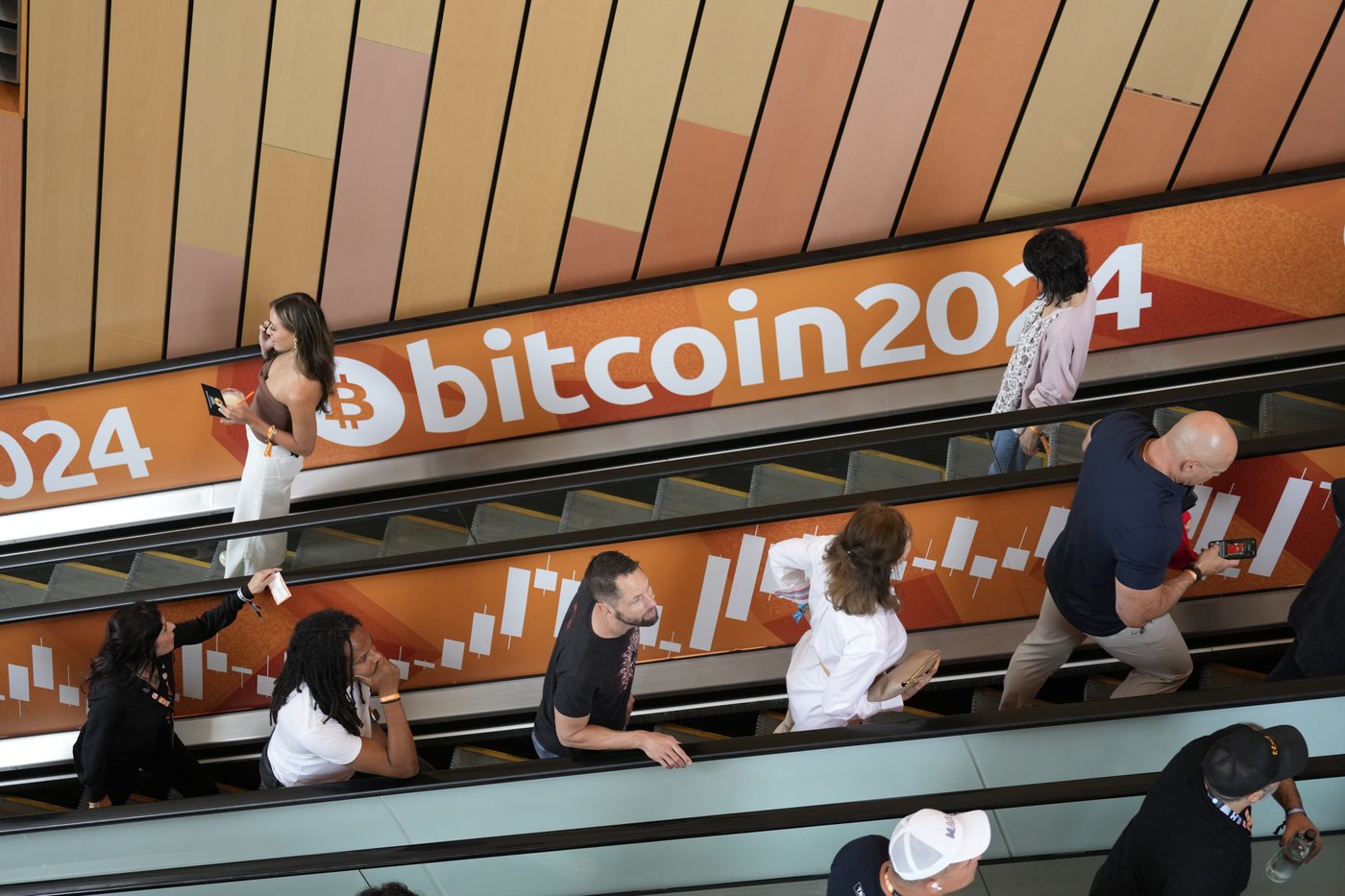 From outsider to the Oval Office, bitcoin surges as a new administration  embraces crypto