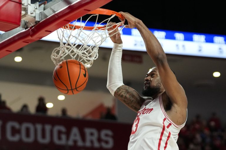 Winter storm forces Houston basketball to postpone men's game, alter