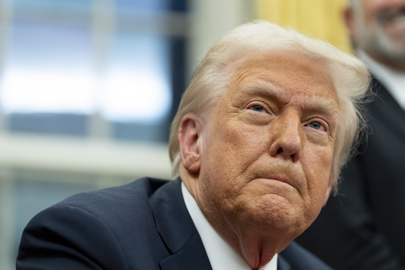 The Latest: Trump signs executive order that gives drugmakers 30-day  deadline to lower costs