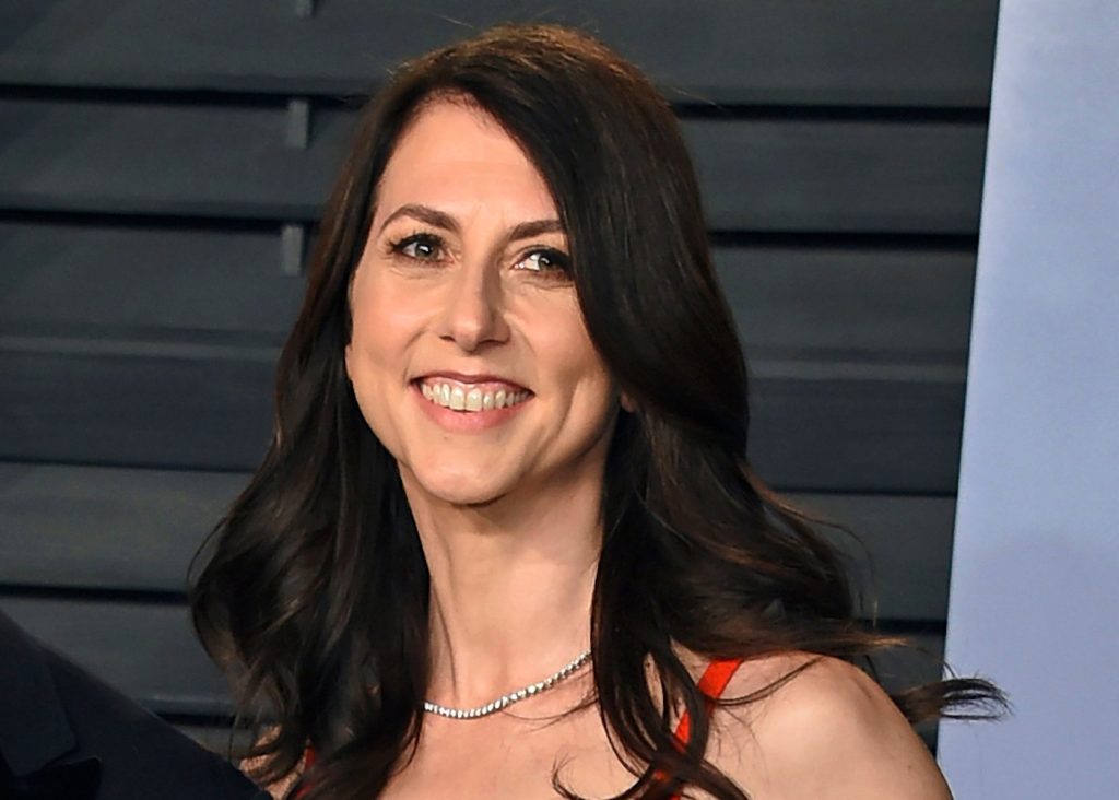 Philanthropist MacKenzie Scott gave $7.1 billion to nonprofits in 2025, a major increase
