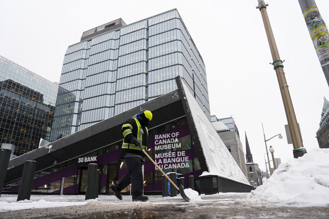 Bank of Canada governing council says trade uncertainty clouding outlook