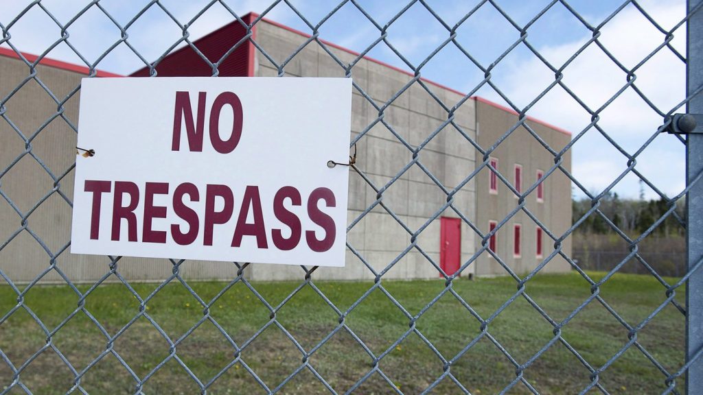 The Central Nova Scotia Correctional Facility yard is seen in Halifax on Tuesday, May 15, 2018. THE CANADIAN PRESS/Andrew Vaughan