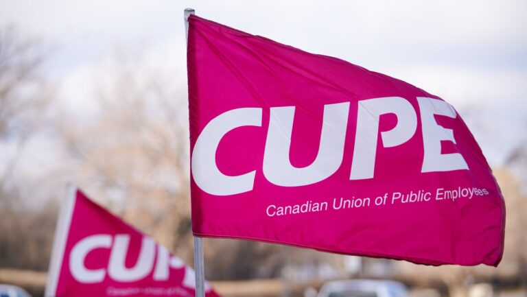 A Canadian Union of Public Employees (CUPE) flag on Nov. 25, 2025. (THE CANADIAN PRESS/Heywood Yu)
