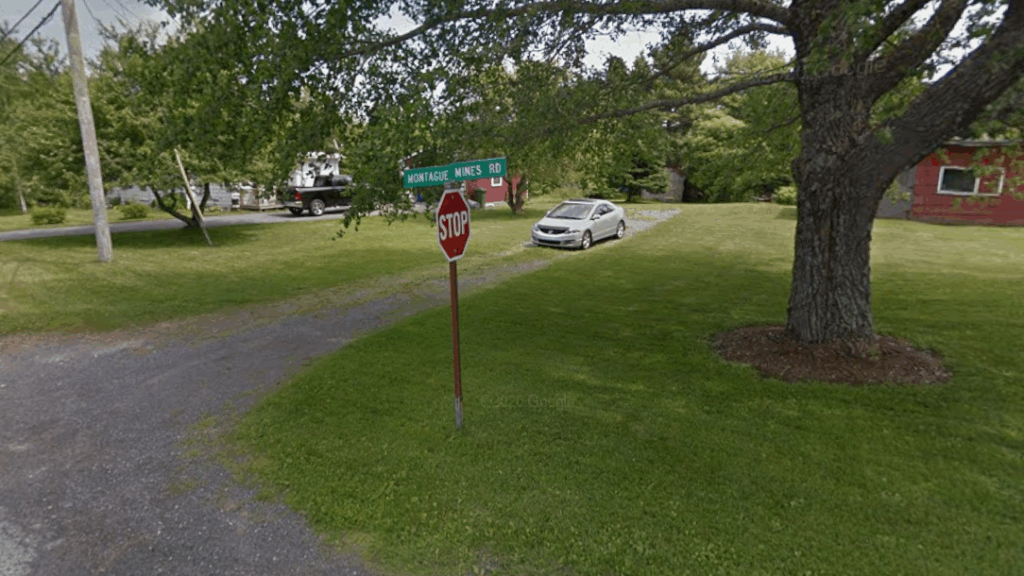 Montague Mines Road is just off a major roadway north of Lake Loon. (Google Maps)